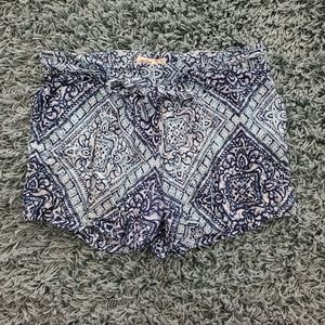 one 5 one Boho Shorts